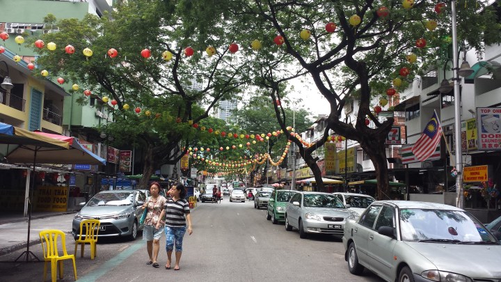 Jalan Alor during the day, when it was quiet - it was too dark to get good photos at night, when it really came alive
